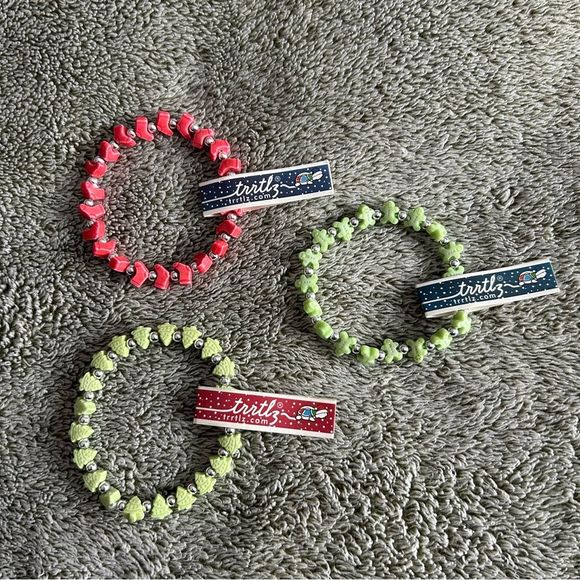 Trrtlz Shop Christmas Bracelets Set of 3 - Picture 1 of 5